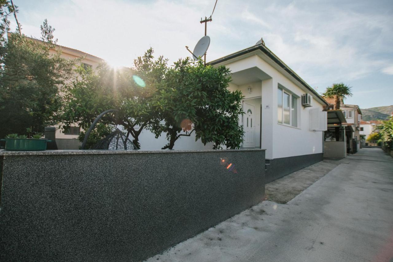 Apartman Bagattino-Trogir Near Old Town 外观 照片